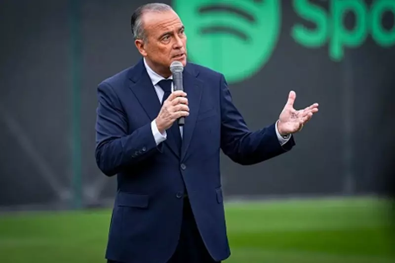 صراع بين النصر وأهلي جدة للتعاقد مع نائب رئيس برشلونة